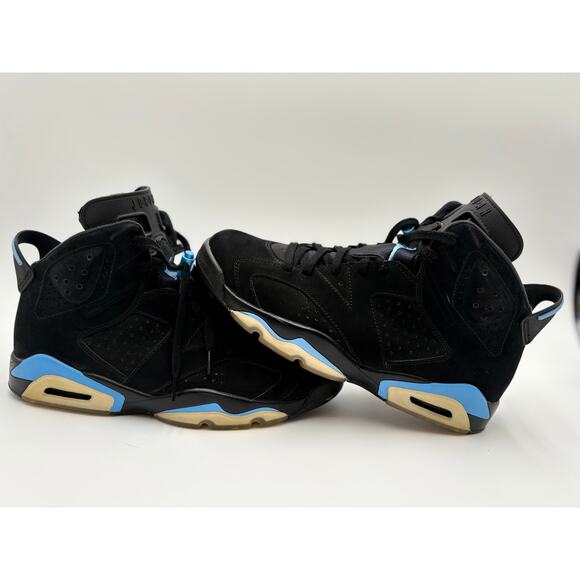 Authenticated - Nike Air Jordan Retro UNC 384554-006 main image 12